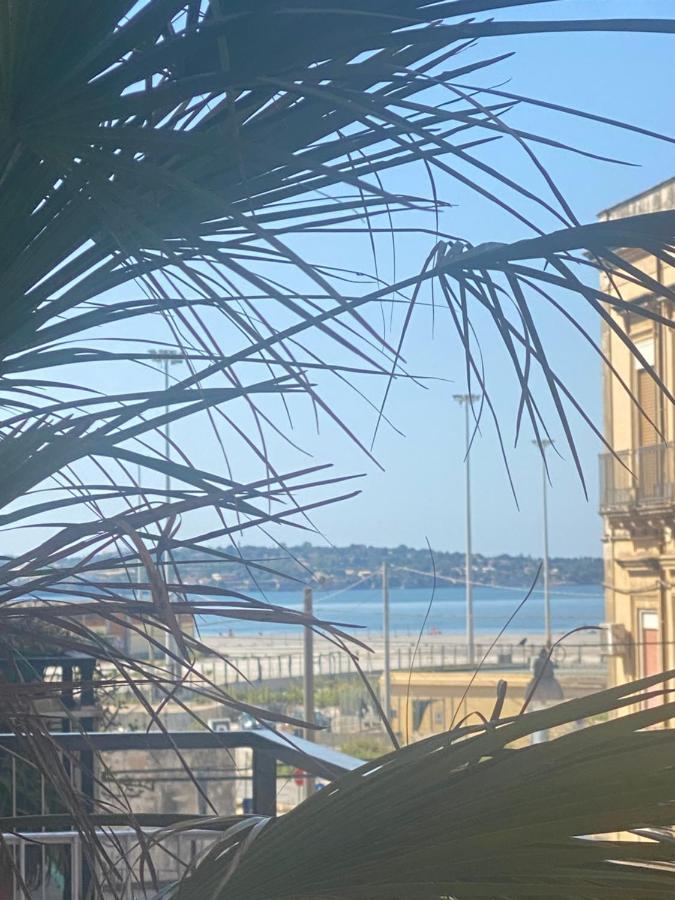 Near Ortigia Syracuse Exterior foto